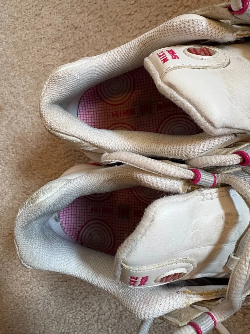 Nike Shox NZ Women's Running Shoes Size 8 White Pink 366571-112